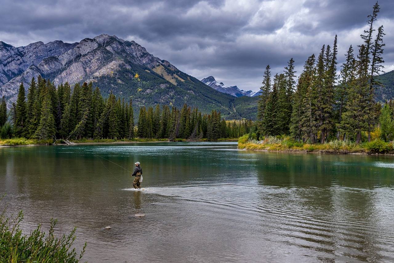 Banff National Park: A Comprehensive Guide to Nature’s Wonders